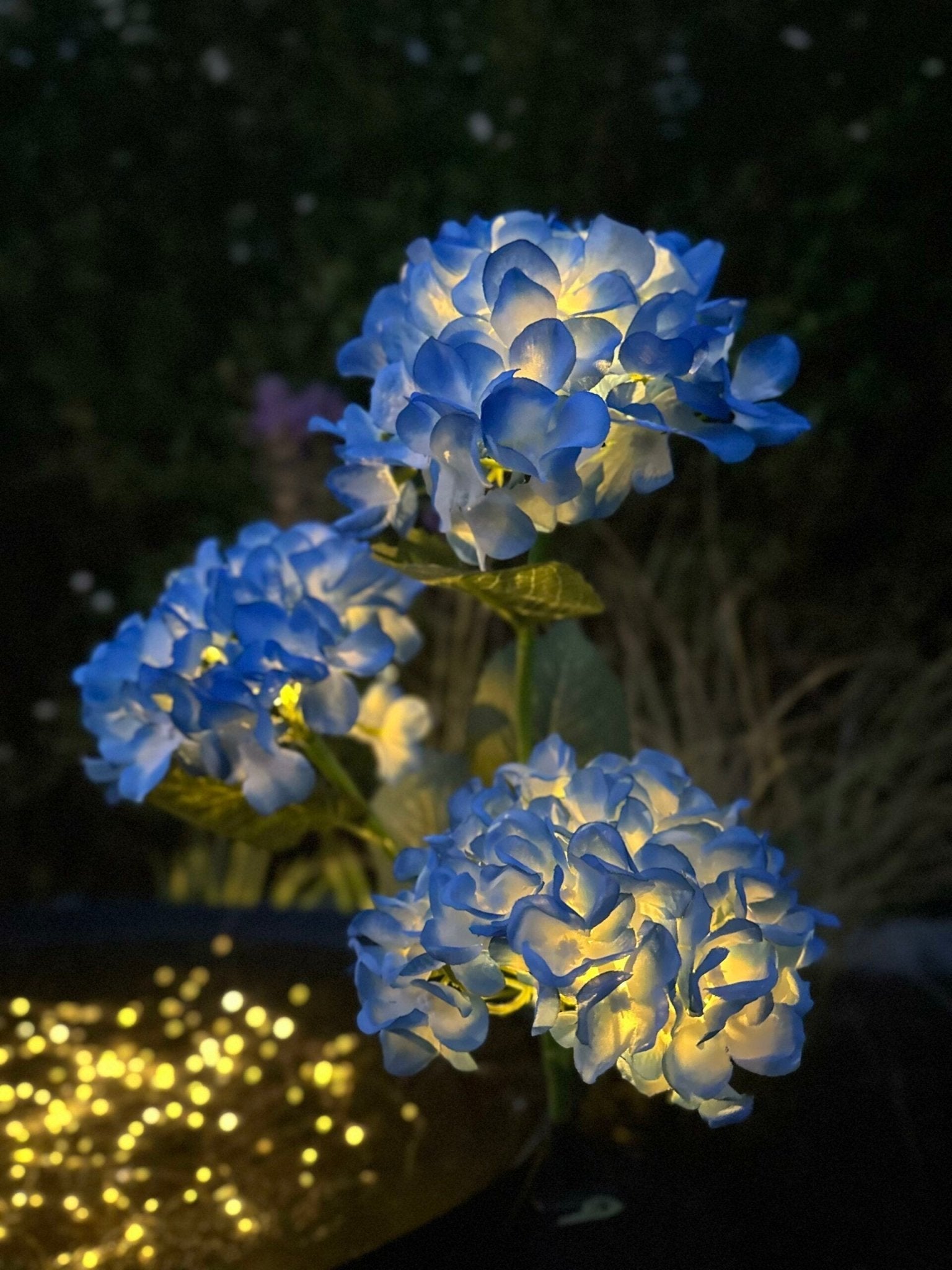 Solar Gartenleuchten – Dekorative Außenbeleuchtung mit Solarbetriebener Blauer Hortensie für Gärten und Terrassen